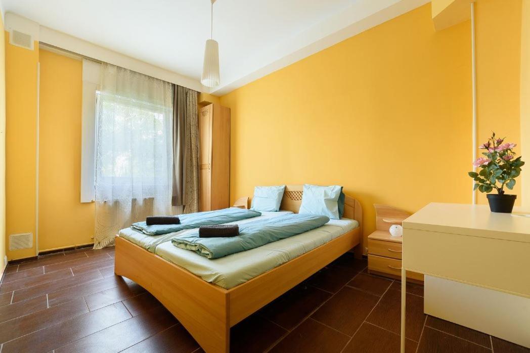 בודפשט Downtown Buda Homes Relax מראה חיצוני תמונה