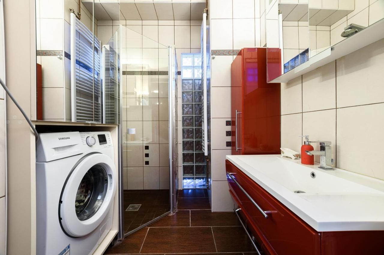 בודפשט Downtown Buda Homes Relax מראה חיצוני תמונה